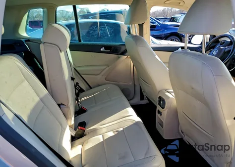 2011 Volkswagen Tiguan S z USA, uszkodzony, nr VIN WVGBV7AX8BW514950